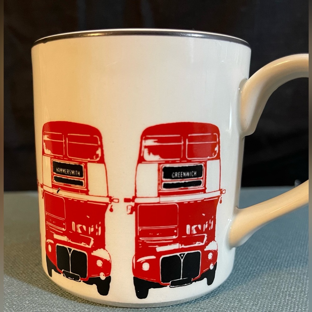 Midwinter Tea/Coffee Mug London Scenes Double decker bus Design